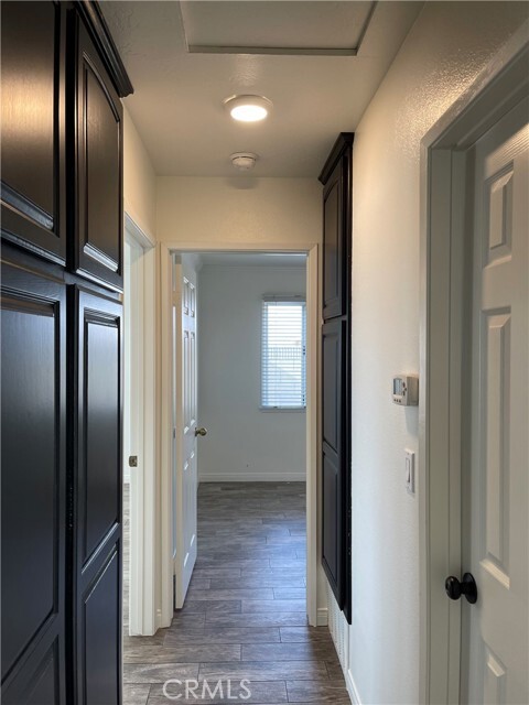 Building Photo - 6441 San Diego Dr