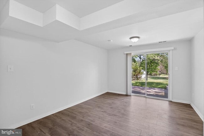 Building Photo - 9276 Soaring Hill Rd