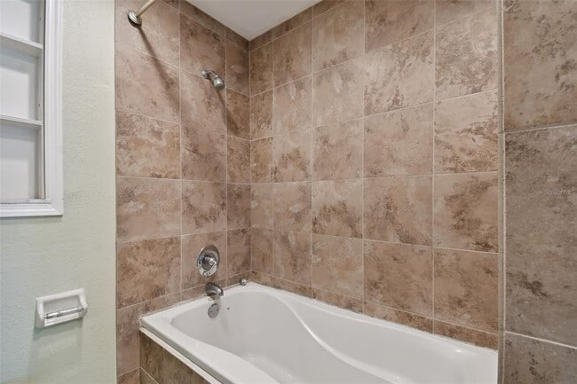 Building Photo - 1925 52nd St S