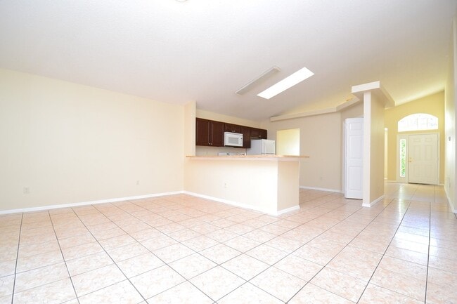 Building Photo - Fantastic 3 BR home in Longwood zoned for all great Lake Mary Schools