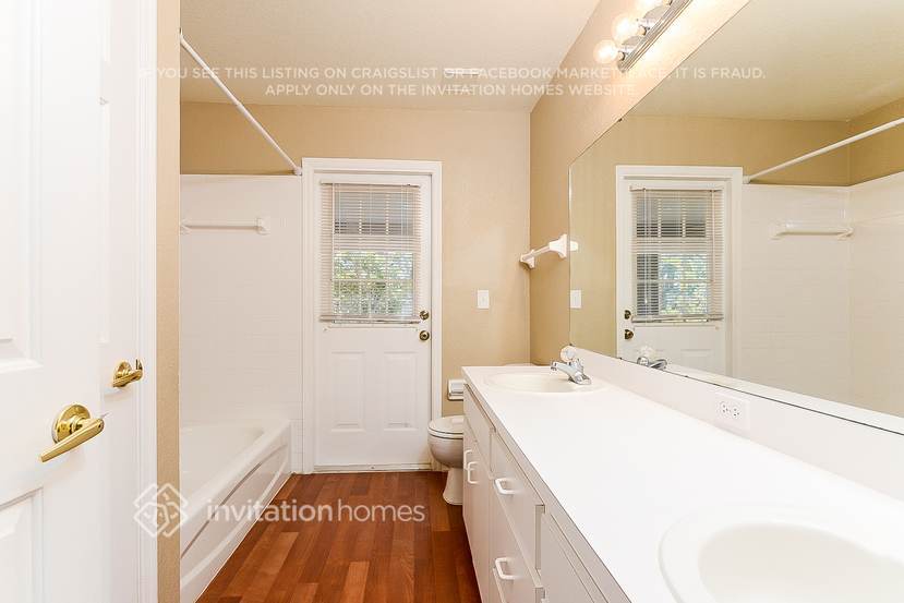 Building Photo - 3431 Jade Ln