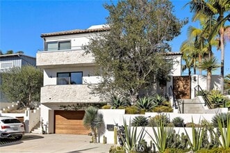 Building Photo - 228 W Avenida Cordoba