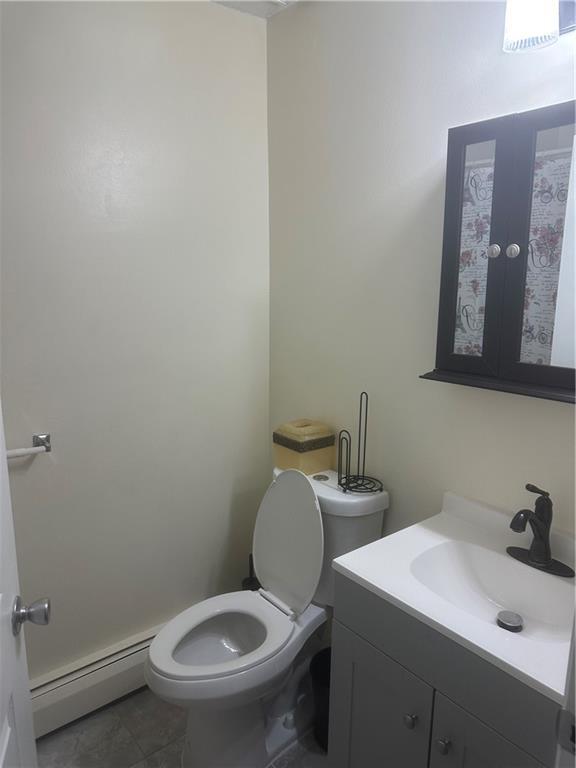 Building Photo - 695 Belmont Ave