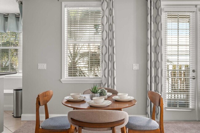 Building Photo - 7509 Mourning Dove Cir