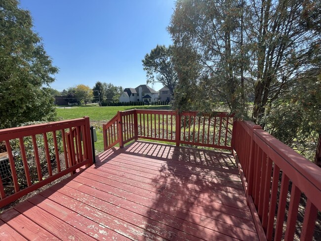 Building Photo - 3007 Tangley Oaks Trail