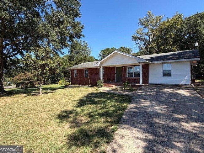 Building Photo - 1790 Kilcrease Rd