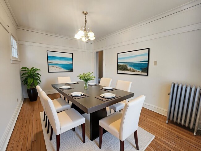 Building Photo - 3348-1 W Sunnyside 1bed/1bath