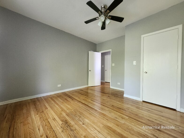 Building Photo - 6800 S Harper Ave