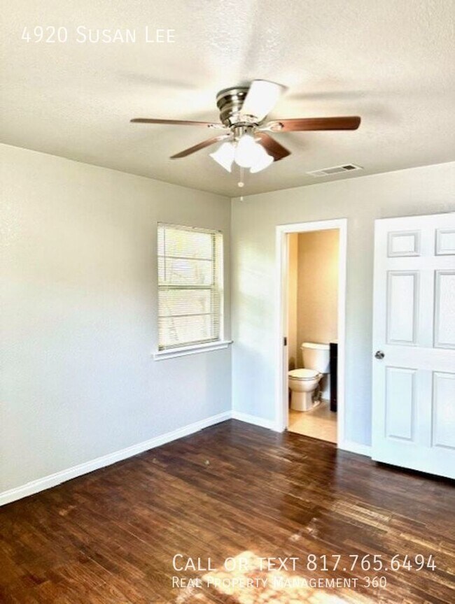 Building Photo - 4920 Susan Lee Ln