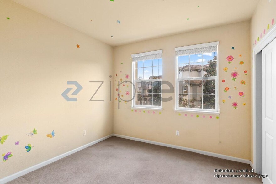 Building Photo - 457 Norwood Cir