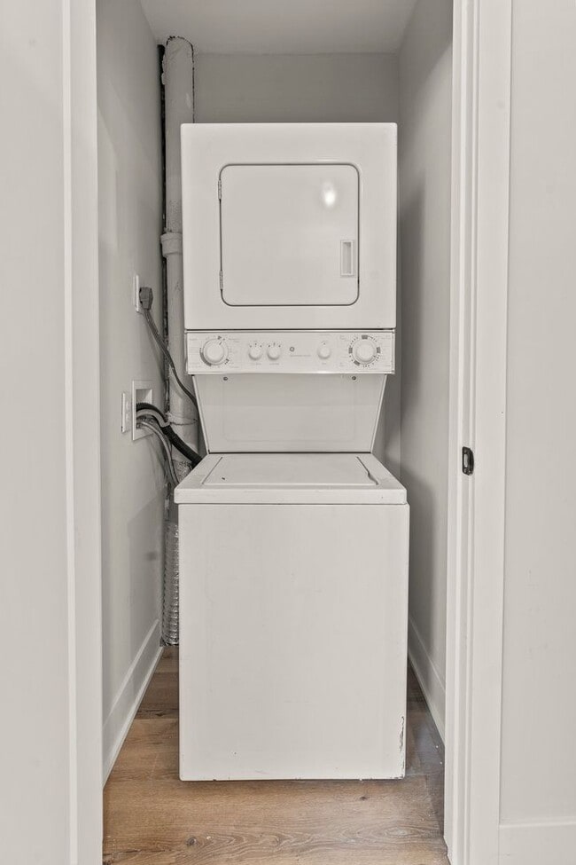 Building Photo - 1334 Passyunk Ave