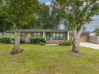 Building Photo - 3872 Marianna Rd