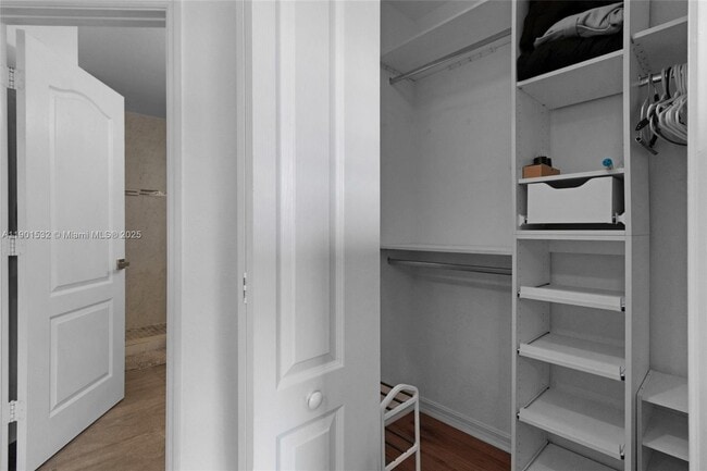 Building Photo - 12905 SW 31st Ct