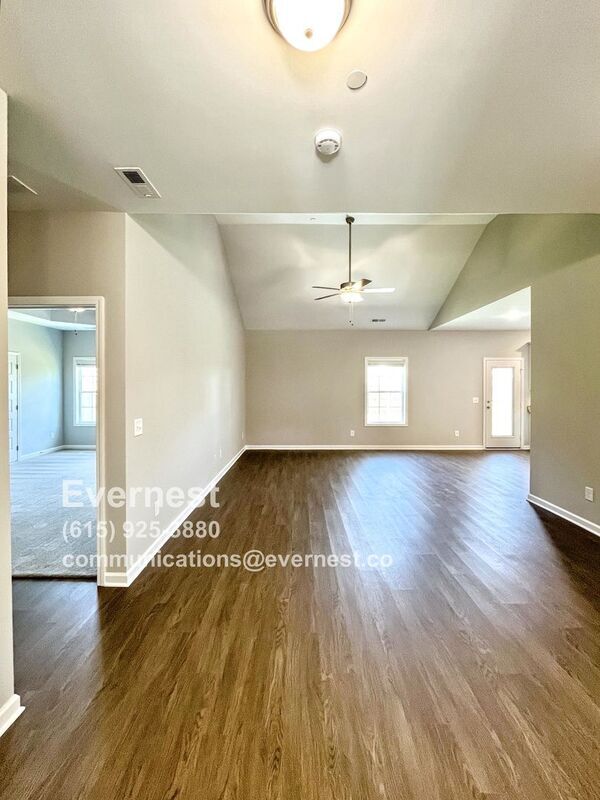 Building Photo - 1037 Echo Rdg Rd