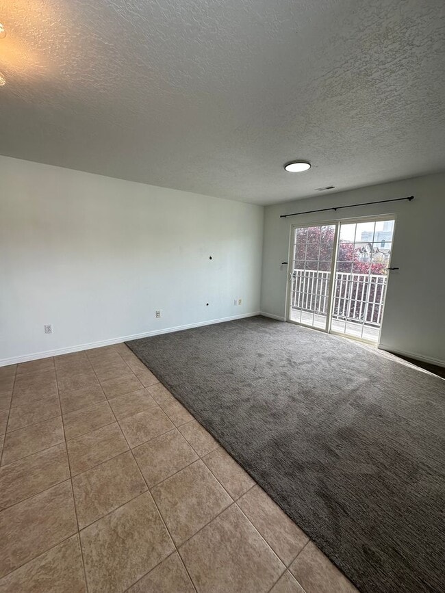 Building Photo - 1026 W 1360 S