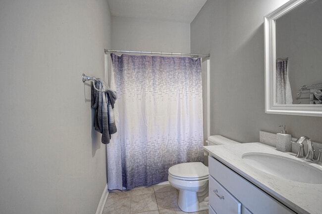 Building Photo - 7228 Broadacre Ct