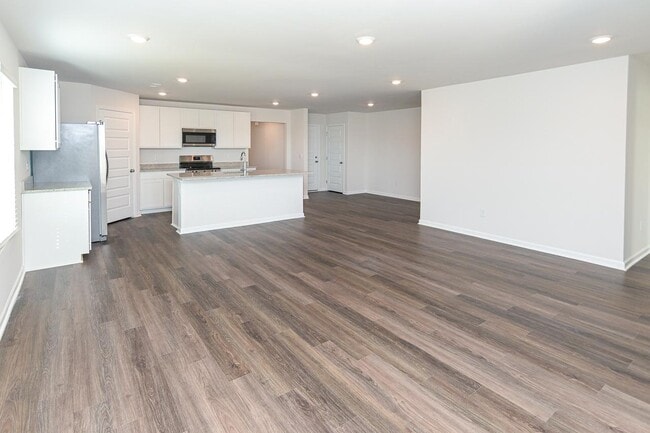 Building Photo - 130 Nettle Leaf Dr