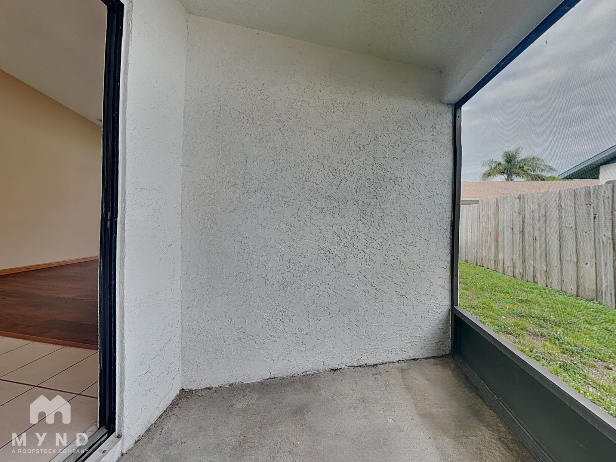 Building Photo - 2024 Sheffield Ct