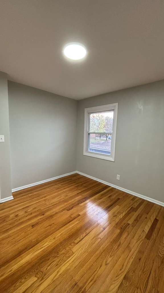 Building Photo - 3780 Hetzel Dr