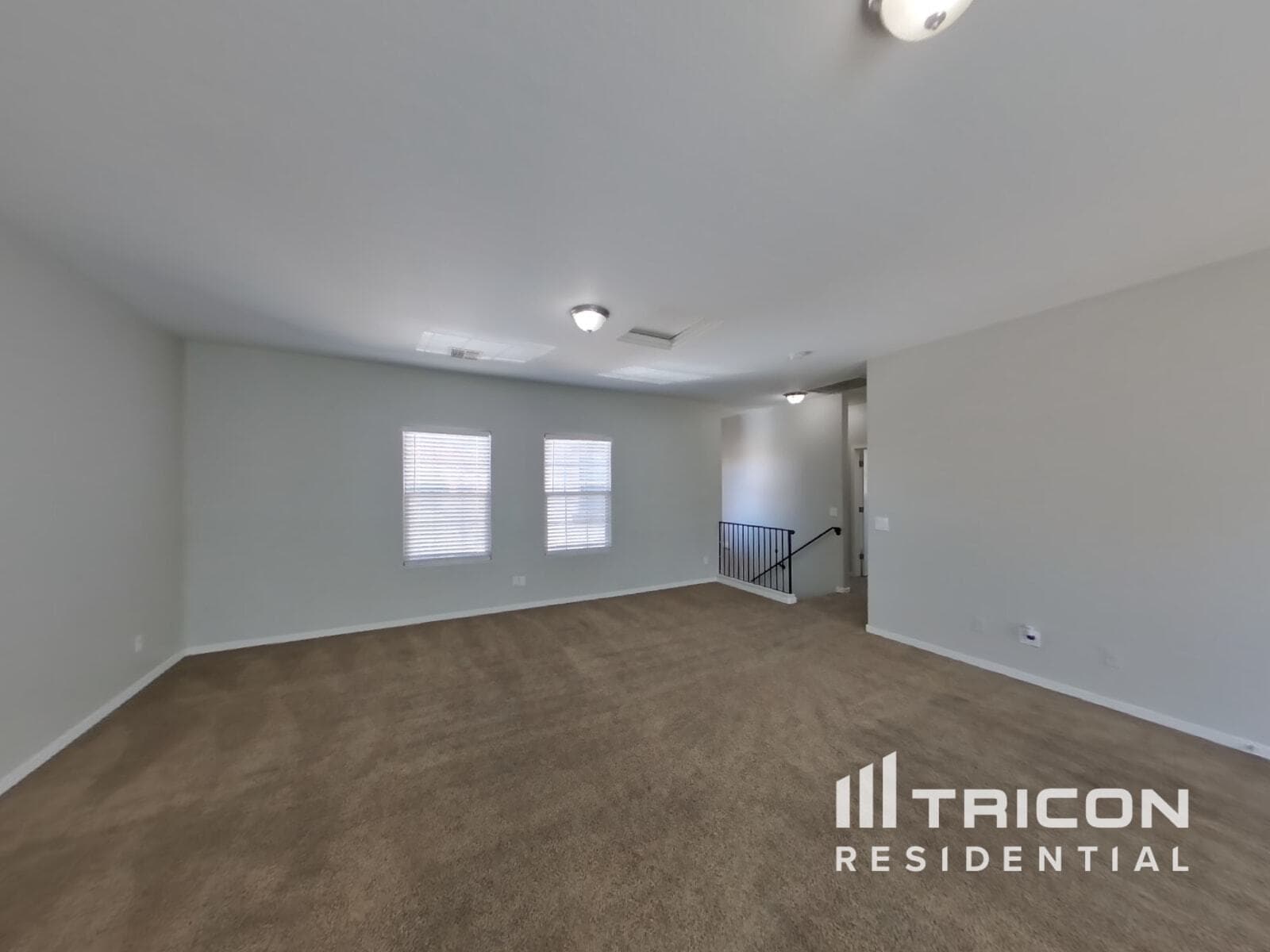 Building Photo - 10321 W Monterosa Ave
