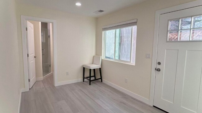 Building Photo - 1302 Grosventres Ct