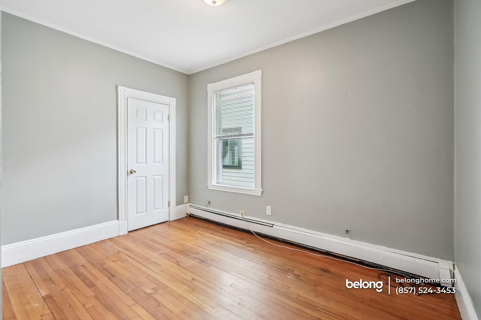 Building Photo - 62 Fuller St