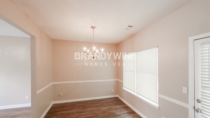 Building Photo - 395 Haverhill Ln