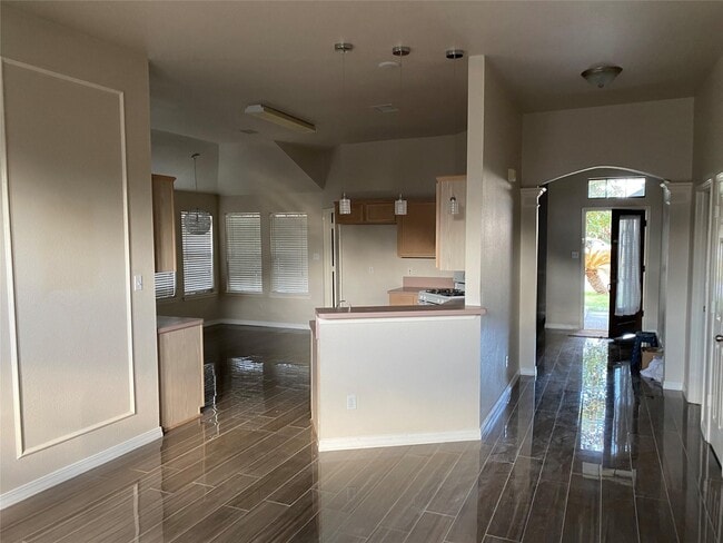 Building Photo - 3206 Cherry Bark Oak Dr