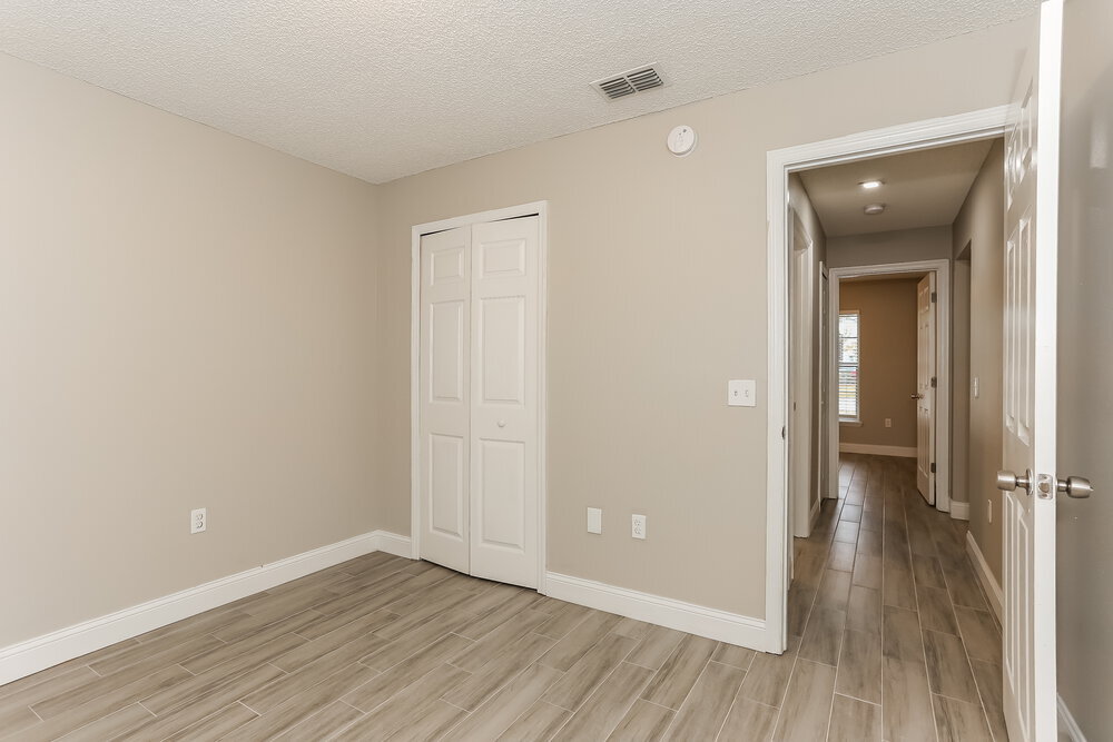 Building Photo - 2623 Cobblestone Forest Cir E