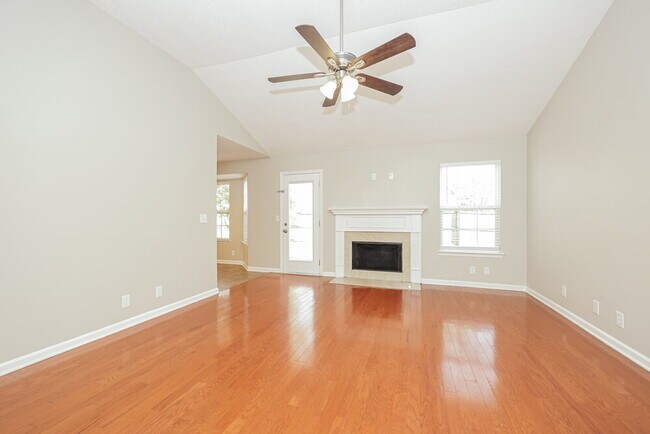 Building Photo - 1966 Odessa Ave