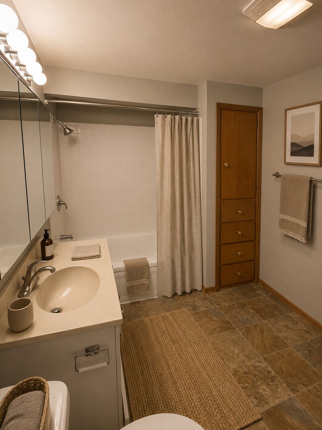 Building Photo - A Home With Not Only Practical Perks, But A Location You’ll Love!