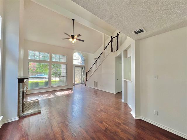 Building Photo - 7420 Blackthorn Dr