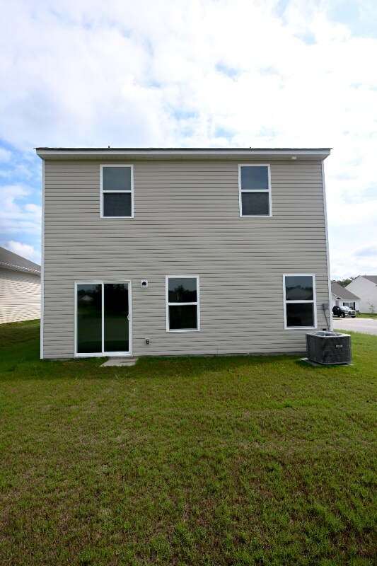 Building Photo - 1031 Peaceful Fawn Dr