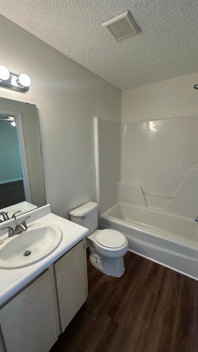 Building Photo - 3480 Daylily Ln