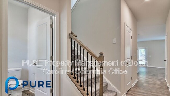 Building Photo - 105 Cart Way