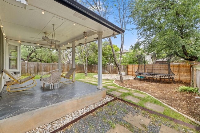 Building Photo - 12761 Council Bluff Dr