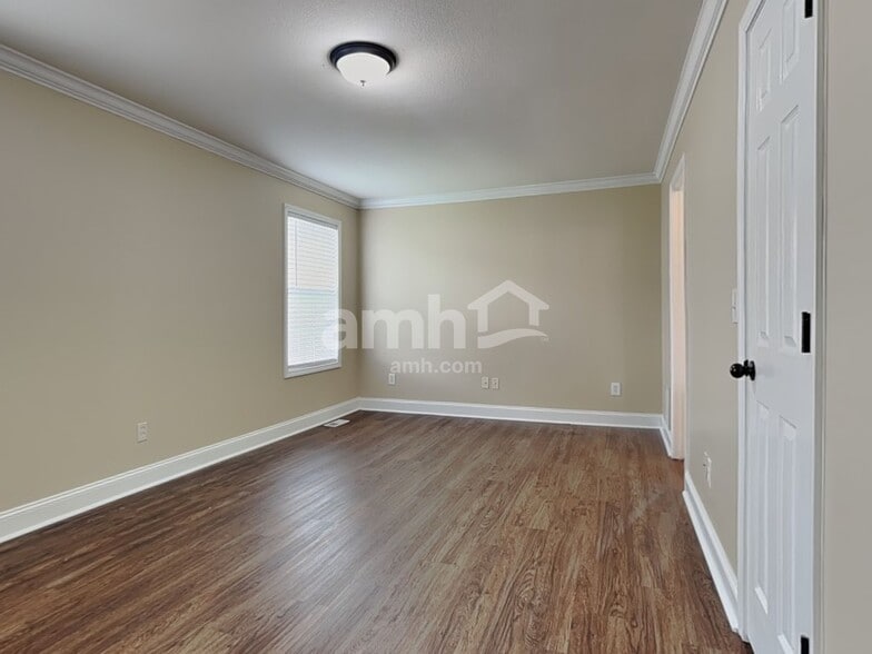 Building Photo - 4114 Oakstone Ln
