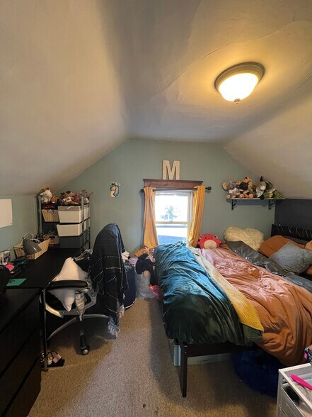 Building Photo - 7 Craigie Ter