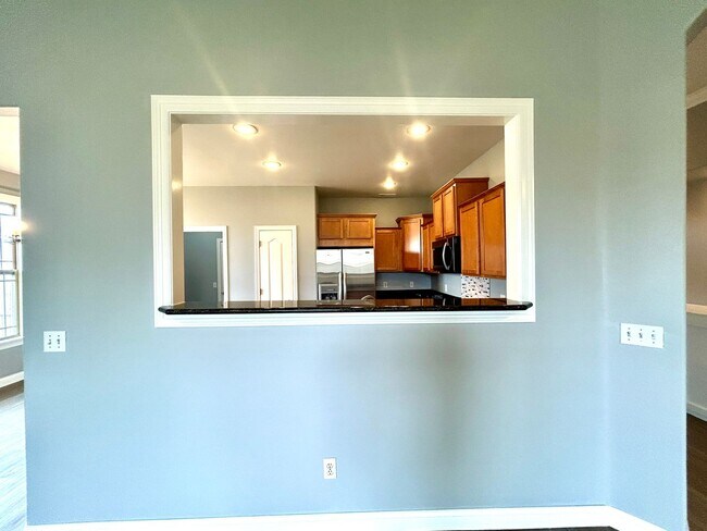 Building Photo - 3 bedroom 2 bath modern style home minutes from Centerton Main!!