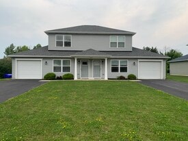 Building Photo - 3864 Big Tree Rd