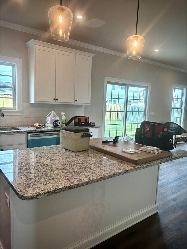 Building Photo - 2737 Sullivans Trce