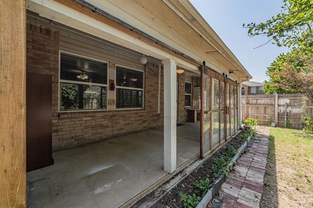 Building Photo - 9216 Quarter Horse Ln