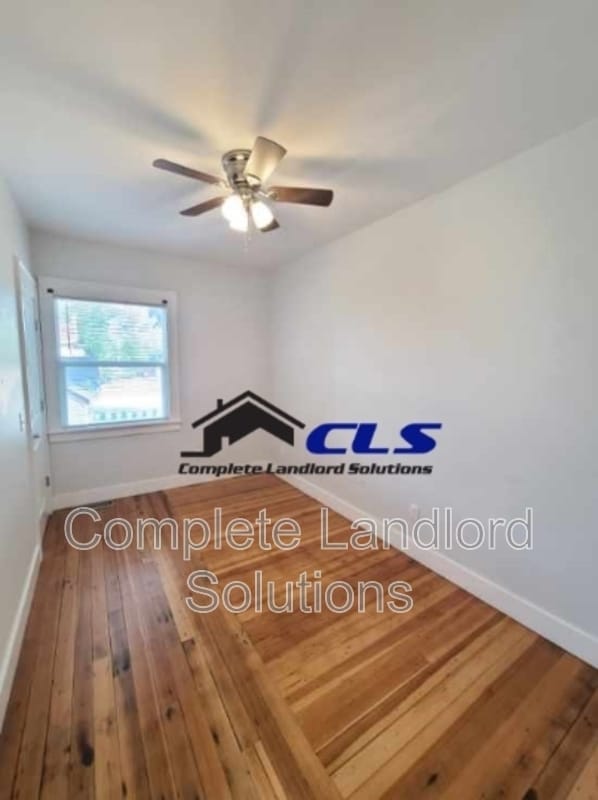 Building Photo - 646 Farrington St