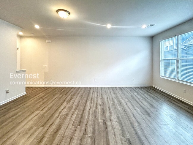 Building Photo - 2758 Sparrowgap Trl
