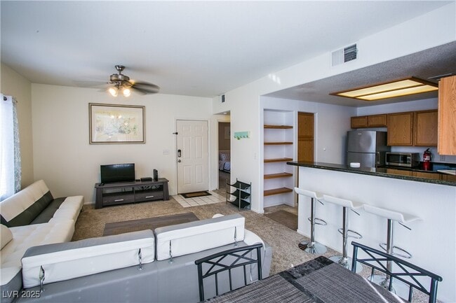 Building Photo - 4655 Gold Dust Ave