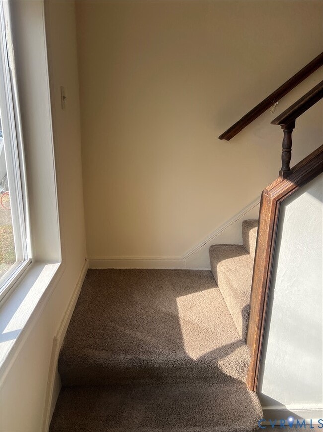 Building Photo - 103 Monticello Dr