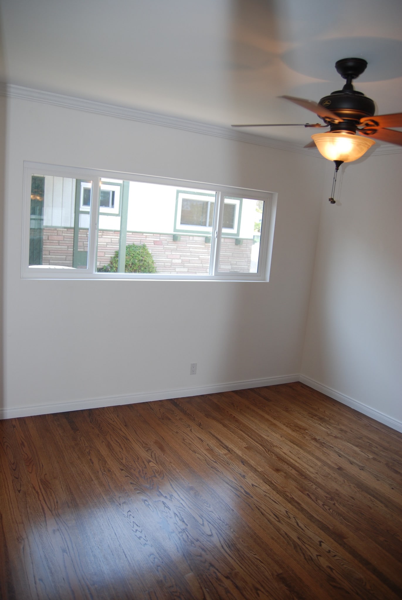 Building Photo - 914 Fonthill Ave