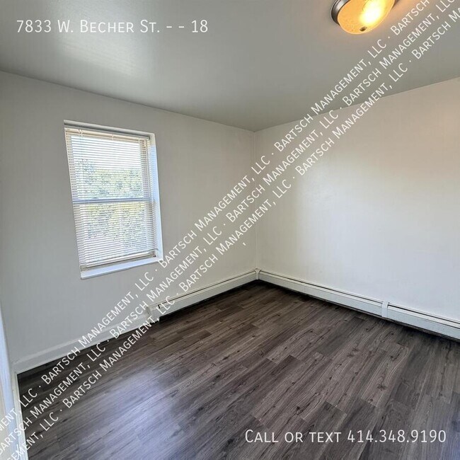 Building Photo - 7833 W Becher St