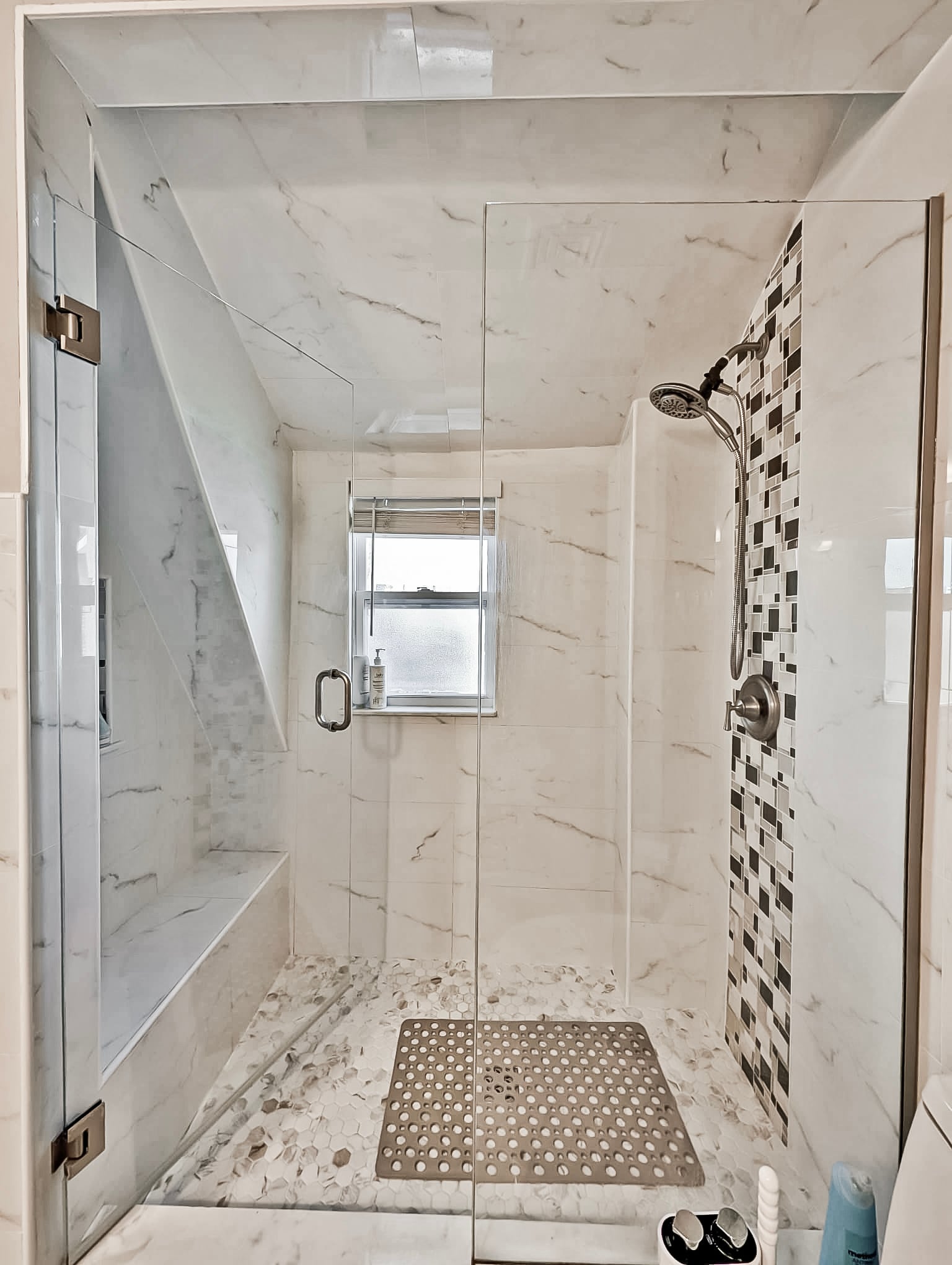 Building Photo - 15 Rosseter St