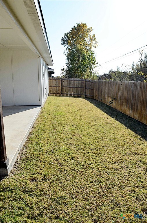 Building Photo - 745 Freedom Cir